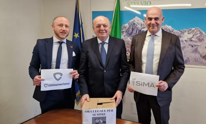 Aprile 2023: la consegna delle firme al Ministero dell'Ambiente e della Sicurezza energetica.