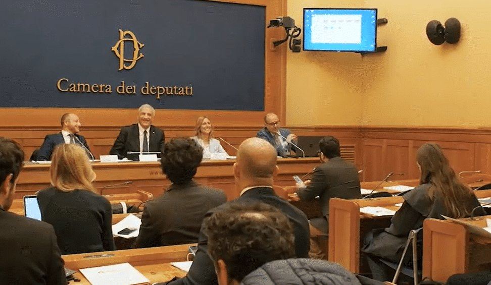 La presentazione del progetto Stop alle Truffe nella Sala Stampa della Camera dei Deputati